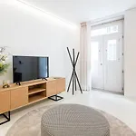 Διαμέρισμα Lidador 116 *